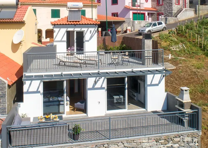 Casa Leonardo Arco da Calheta (Madeira)